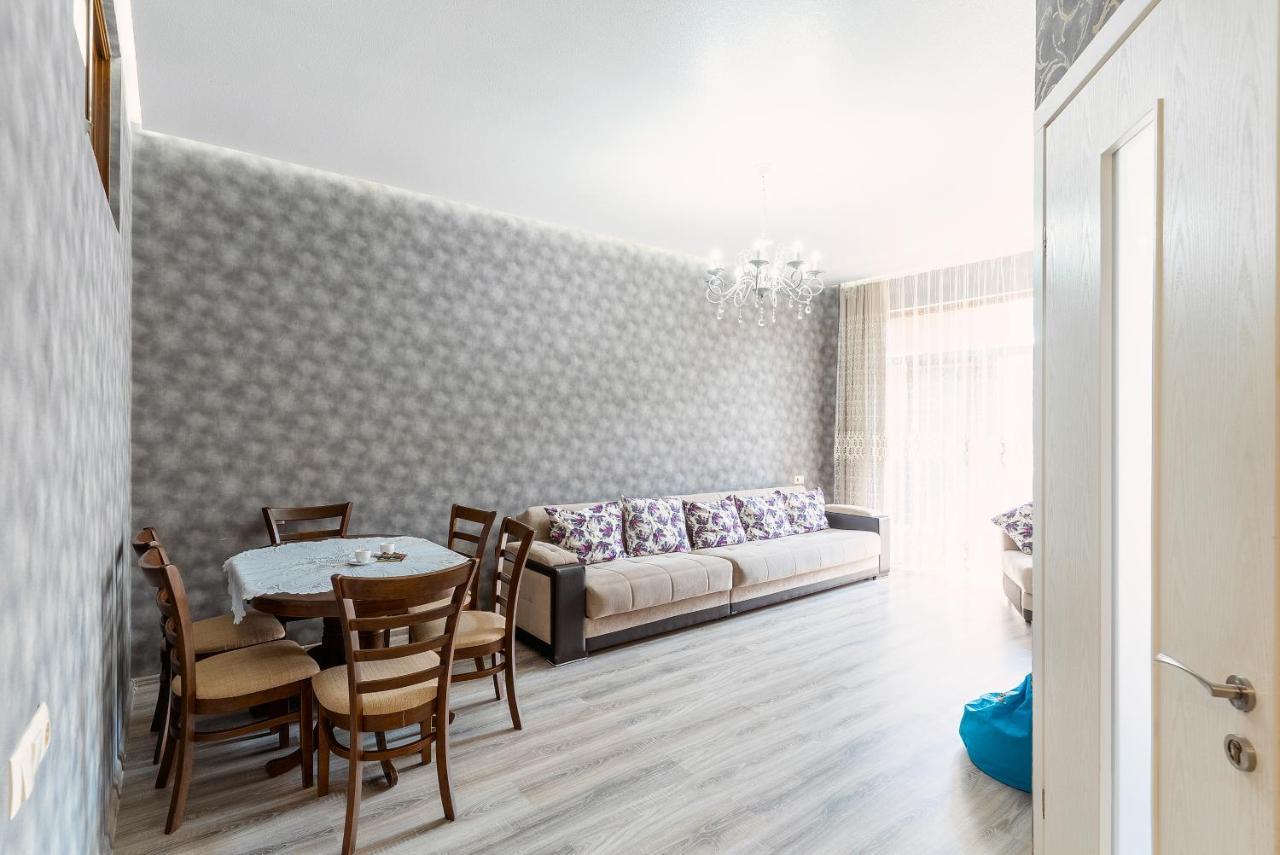 Nice Batumi Apartment 外观 照片